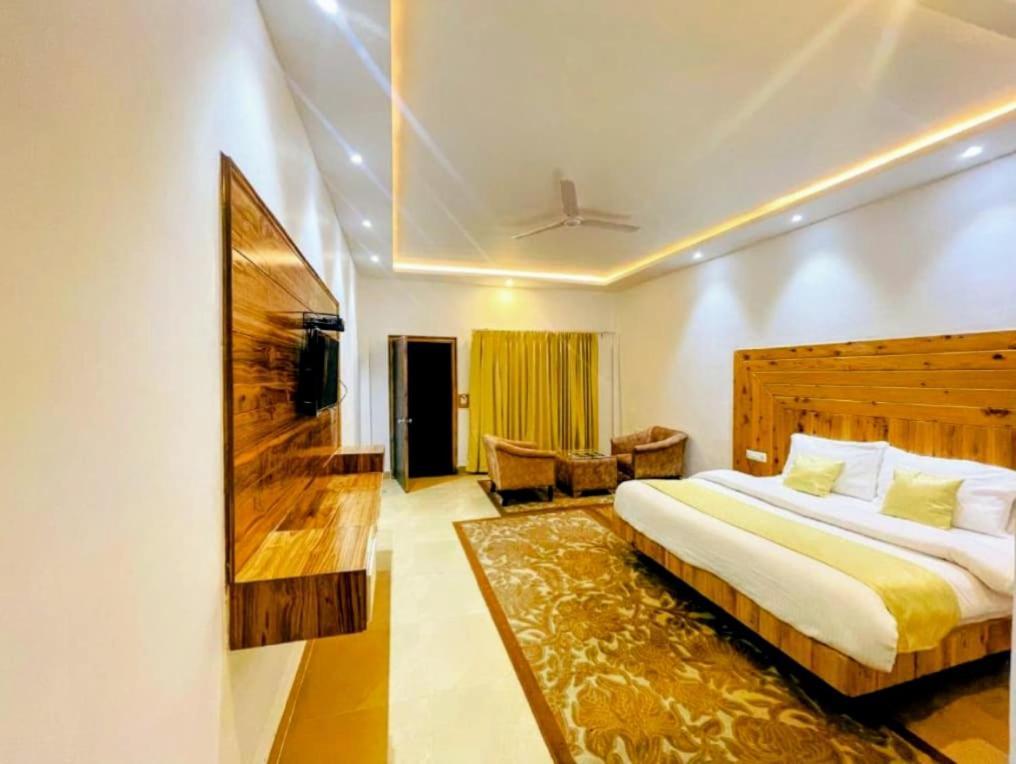 Queens Hill By Edge Mussoorie Exterior foto
