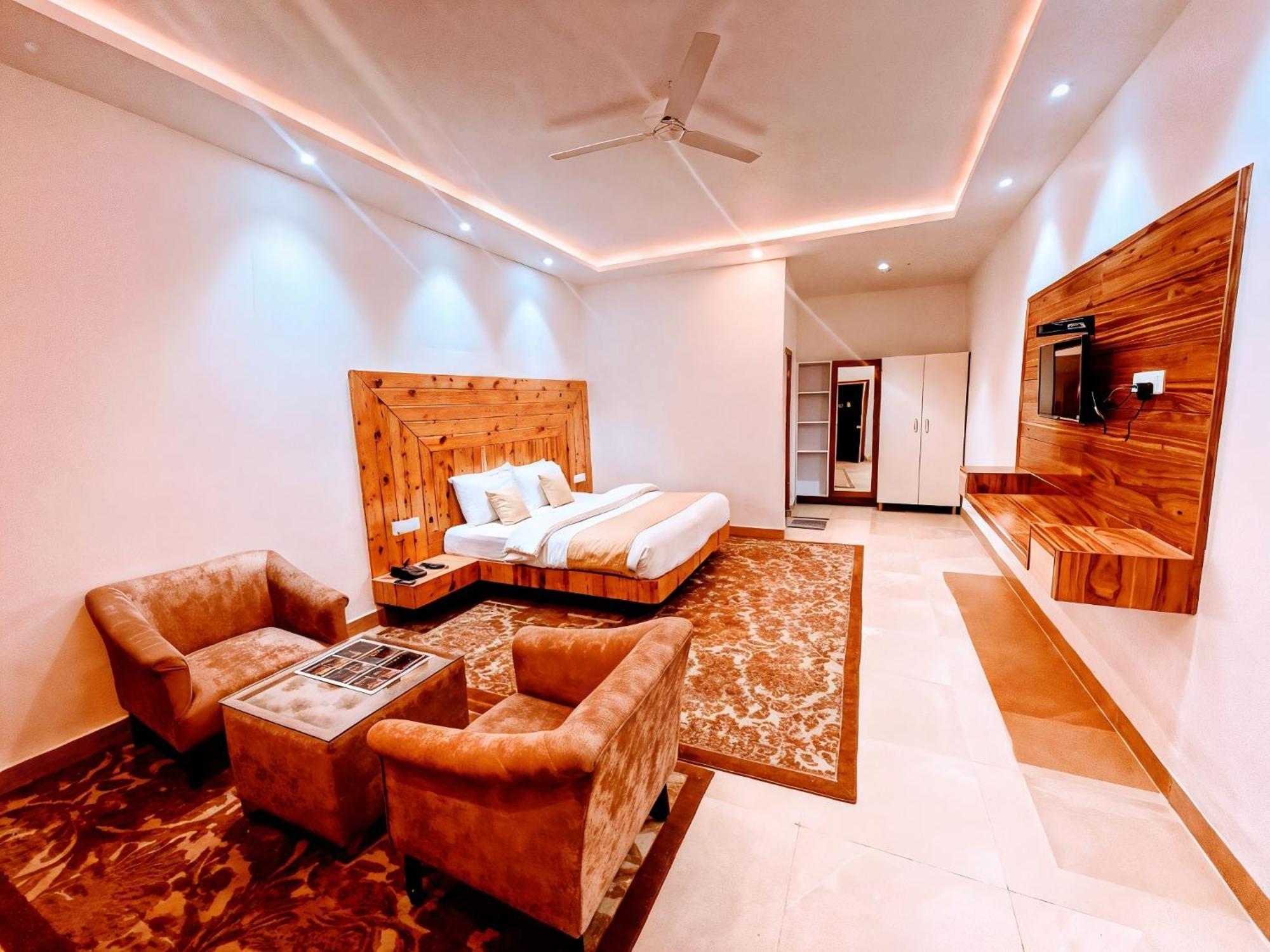 Queens Hill By Edge Mussoorie Exterior foto